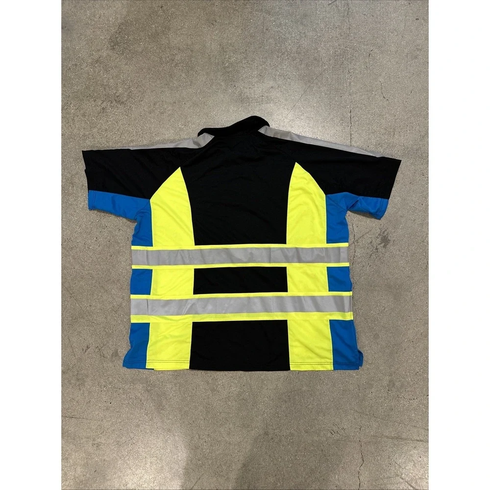 Aramark shirt men